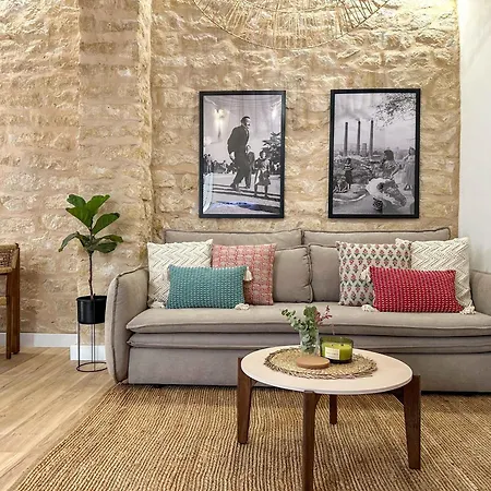 Apartment La Buhardilla Del Mercado Ubicacion E Historia